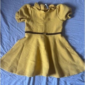 Beautiful yellow dress for little girls